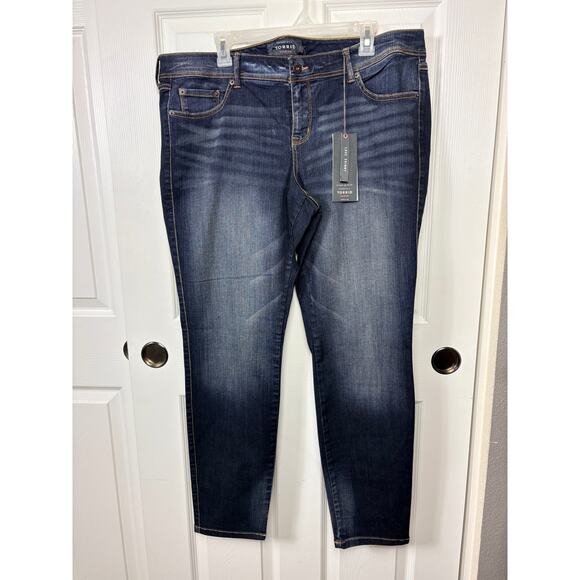 Torrid Luxe Skinny Jean Premium Stretch Denim Dark Wash Size 20R NWT - Picture 4 of 16